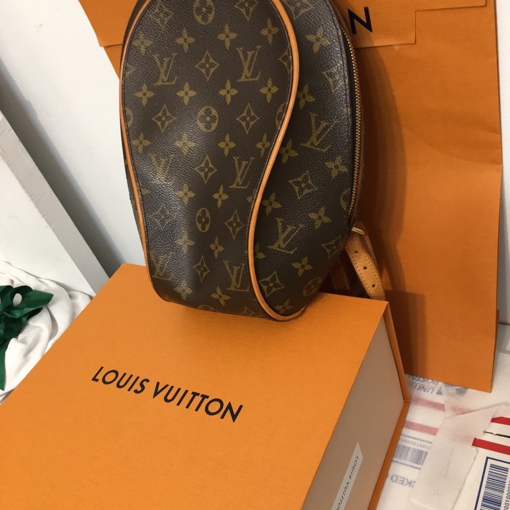 Louis Vuitton Monogram Ellipse Sac a Dos Backpack. With serial number Ml1001. - Picture 2 of 16